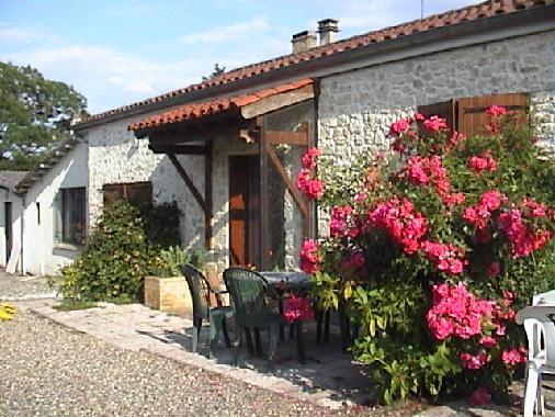 Bed and Breakfast Domaine De Poudos Auterive  Exteriér fotografie